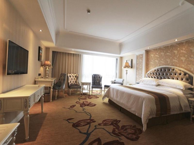 Vienna International Hotel Jieyang People'S Avenue Exterior foto